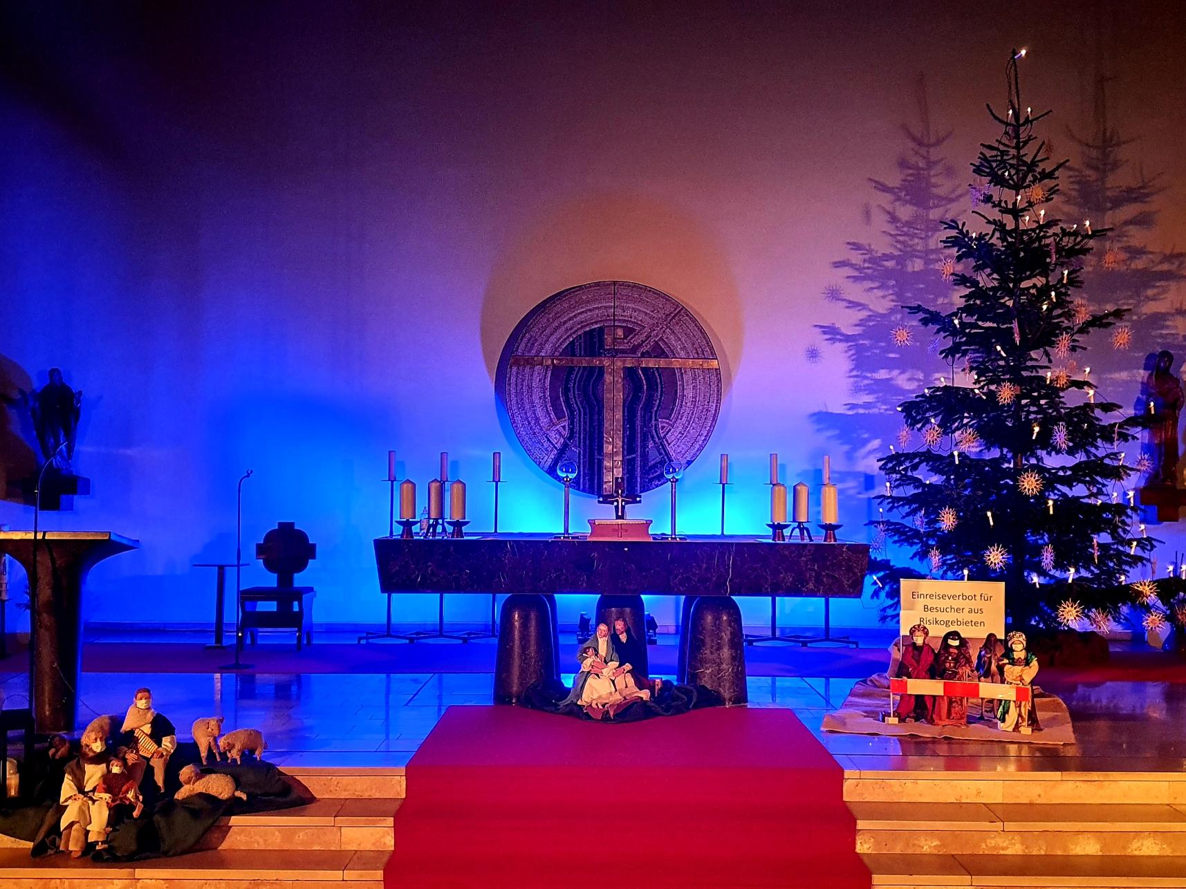 Altarraum mit Krippe 2020